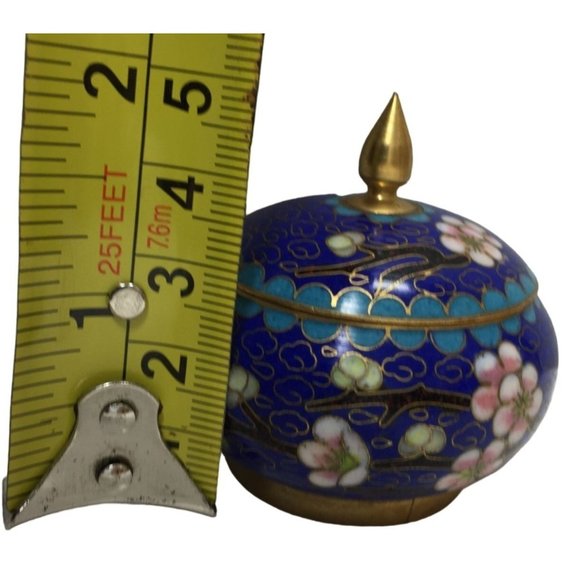 Small Lidded Spice or Trinket Jar - Intricate Floral design - Indian Look - Picture 7 of 7